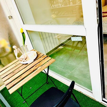 Dream Dwell Paris-Two Bedrooms Apart Near Gare Du Nord Eksteriør bilde